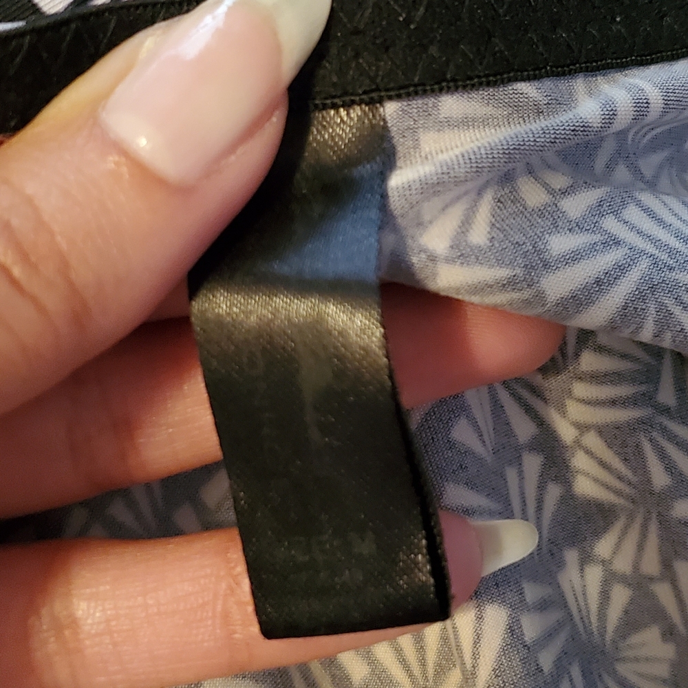5 for $25 | Marilyn Monroe Black and White Patterned Slip Night Gown - Picture 9 of 9